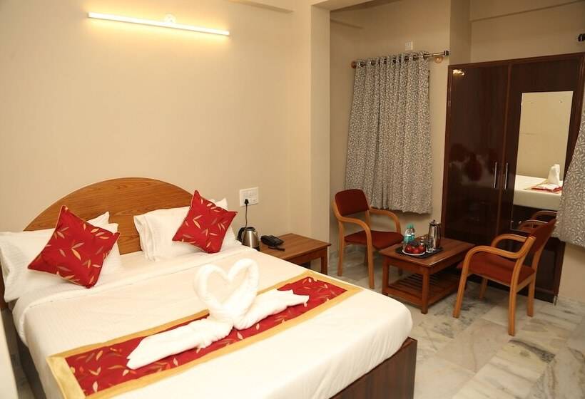 スタンダードルーム, Soundarya