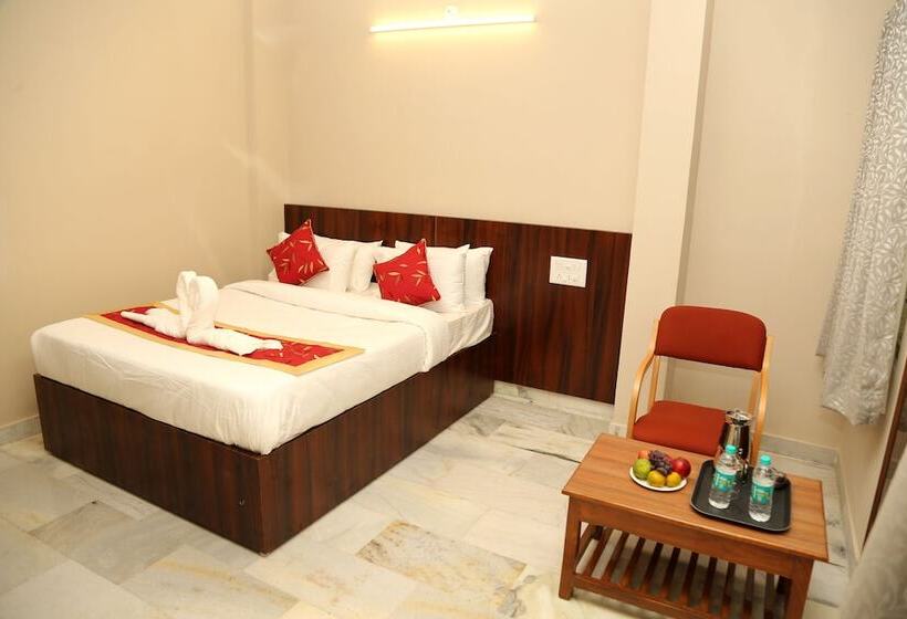 スタンダードルーム, Soundarya