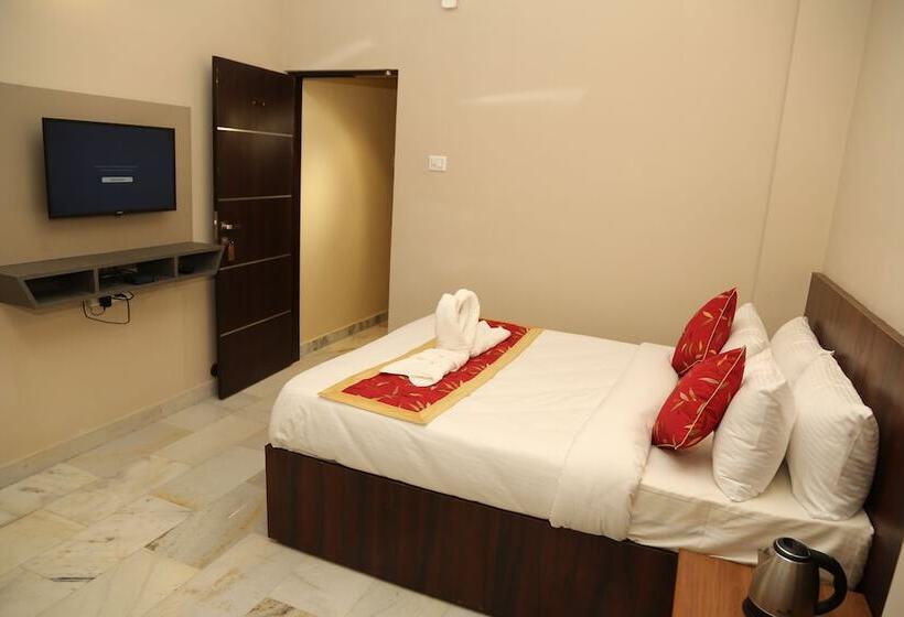 スタンダードルーム, Soundarya