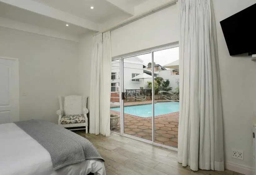 プールビュースタンダードルーム, Ocean Hideaway Bed And Breakfast