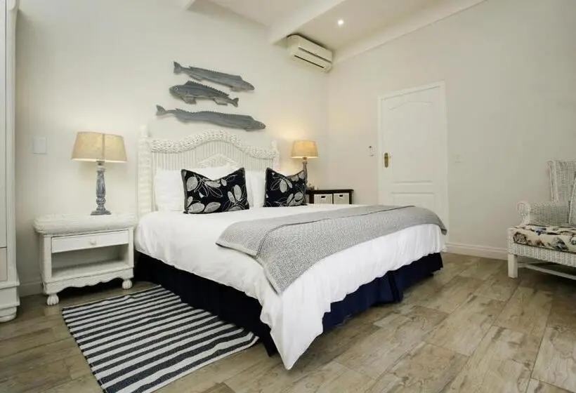 プールビュースタンダードルーム, Ocean Hideaway Bed And Breakfast