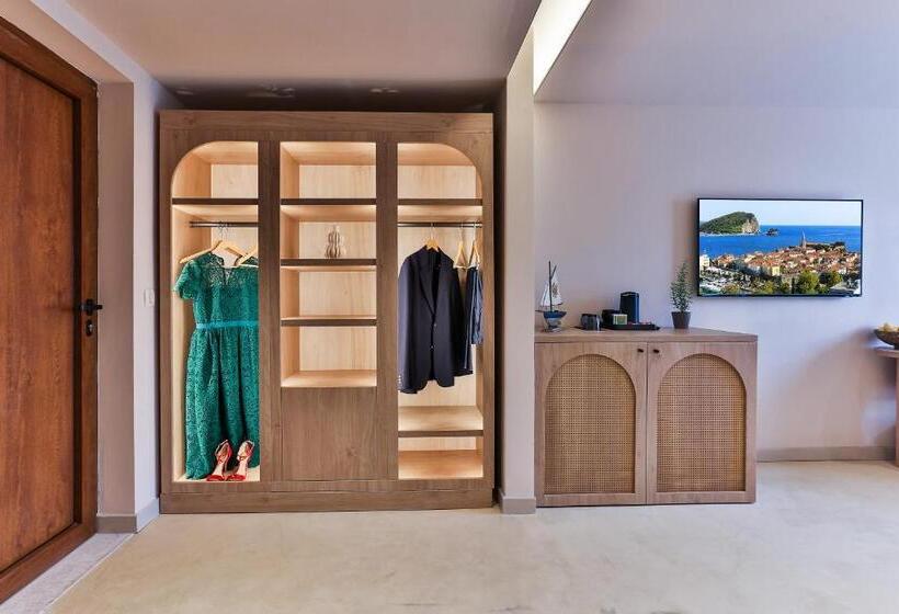 سوییت جونیور با چشمانداز استخر, Boutique Hotel Ruzmarin Spa & Garden By Aycon