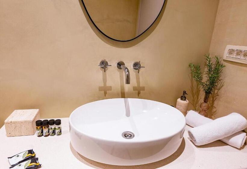 سوییت جونیور با چشمانداز استخر, Boutique Hotel Ruzmarin Spa & Garden By Aycon