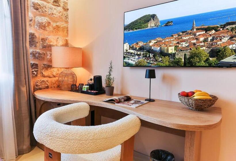 سوییت اجرایی, Boutique Hotel Ruzmarin Spa & Garden By Aycon