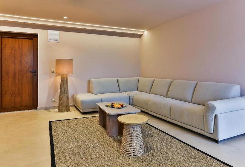 سوییت اجرایی, Boutique Hotel Ruzmarin Spa & Garden By Aycon