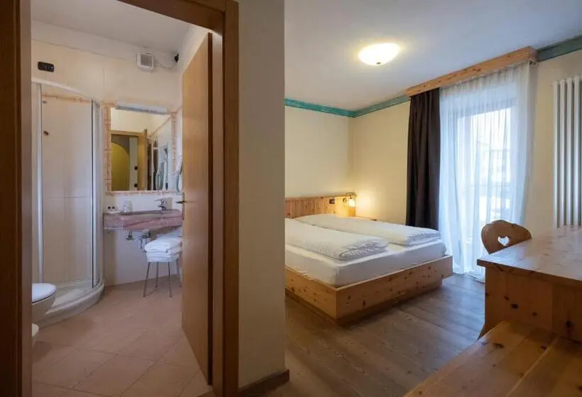 コンフォートルーム, Active Hotel Rosat