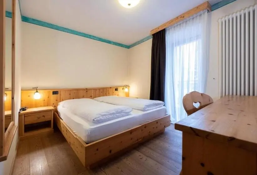 コンフォートルーム, Active Hotel Rosat
