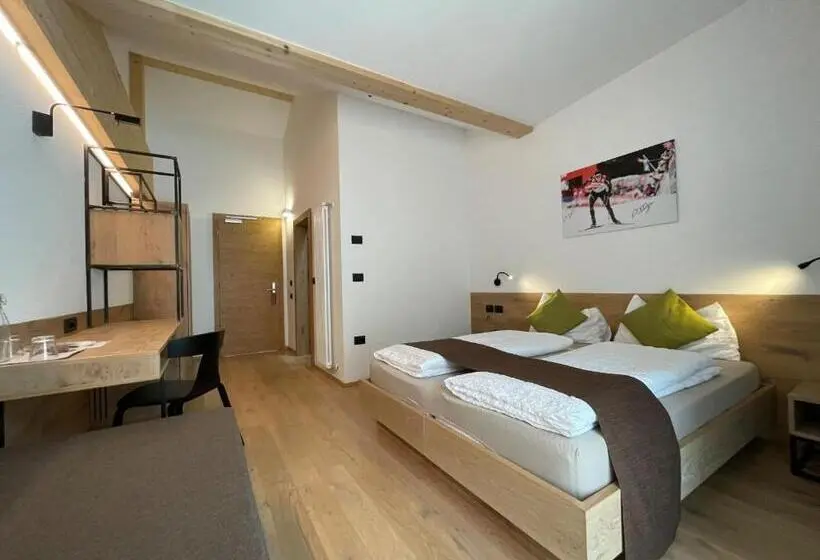 スーペリアトリプルルーム, Active Hotel Rosat