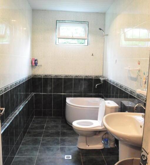 חדר אקונומי, La Deka Guesthouse