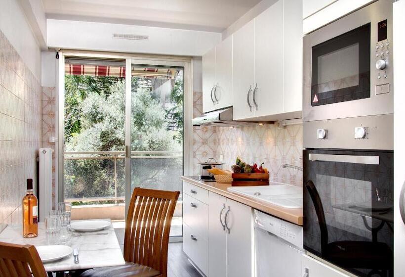 شقة غرفة واحدة, The Originals Résidence, Les Strélitzias