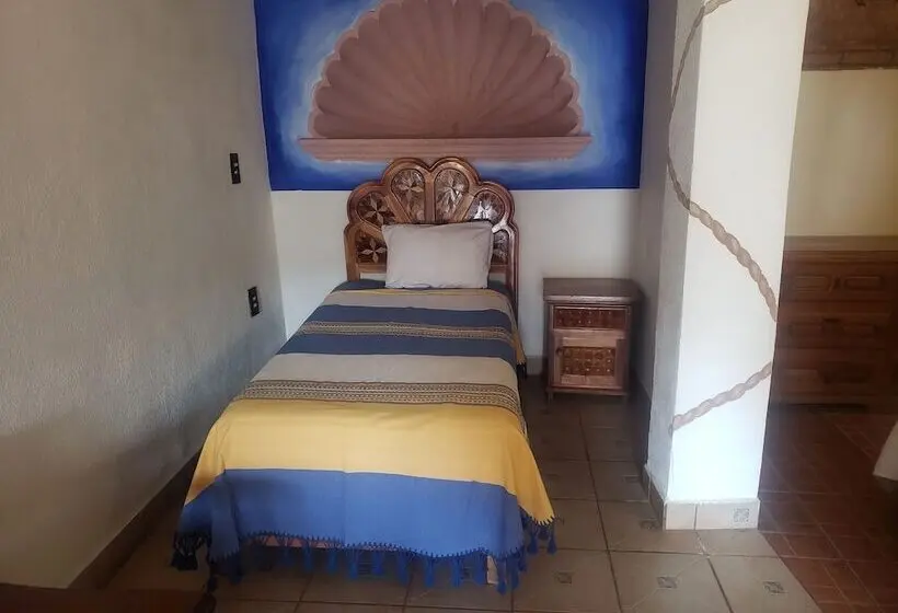 スイート, Colonial Taxco