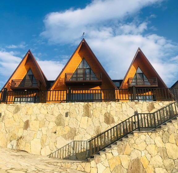 דירת שני חדרים, Kirovi Tun