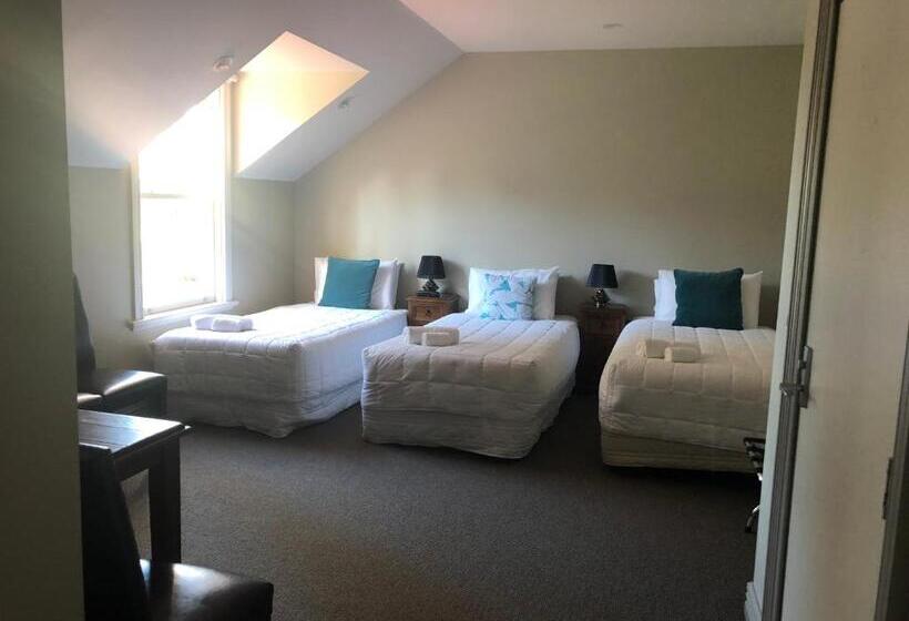 סוויטת ג'וניור נוף לגינה, Teschemakers Resort