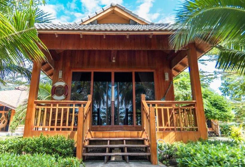 חדר דלוקס, Mafiya Resort