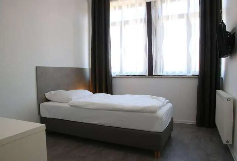 اتاق استاندارد یک نفره, Motel Schönefeld