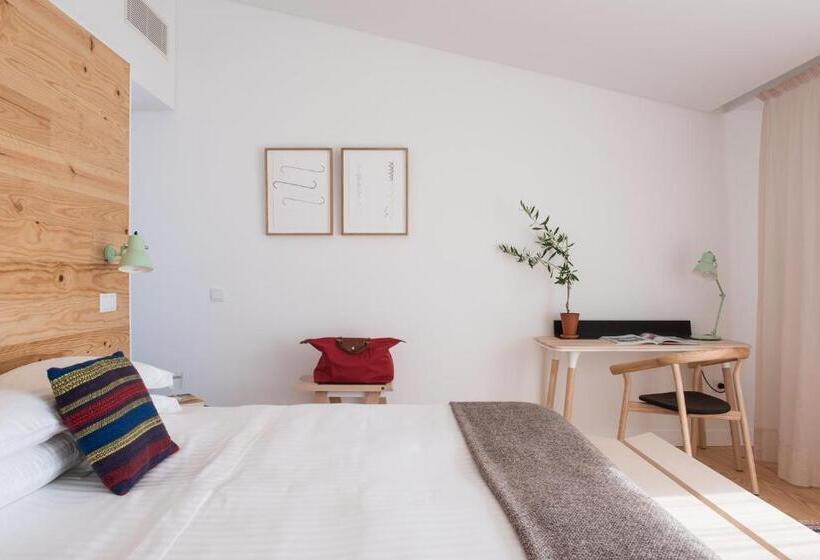 إستوديو قياسى مزودة بتراس, Craveiral Farmhouse By Belong Staying & Feeling