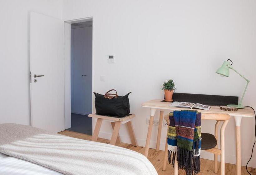 منزل غرفتين نوم, Craveiral Farmhouse By Belong Staying & Feeling