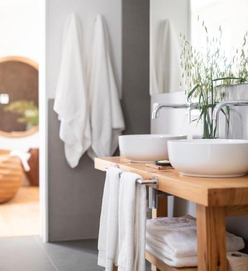 فيلا غرفة نوم واحدة مطلة على الحديقة, Craveiral Farmhouse By Belong Staying & Feeling