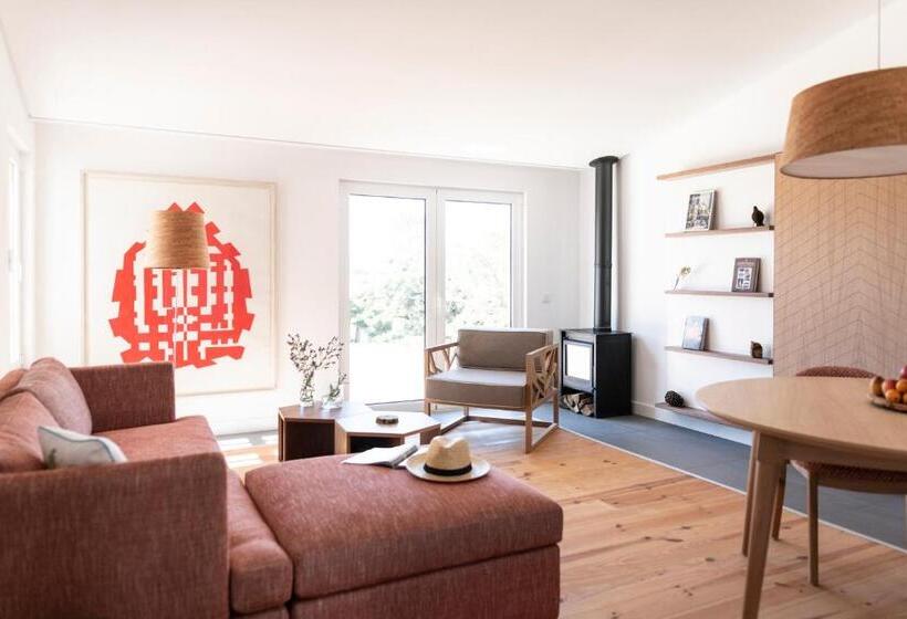 فيلا ديلوكس غرفة نوم, Craveiral Farmhouse By Belong Staying & Feeling