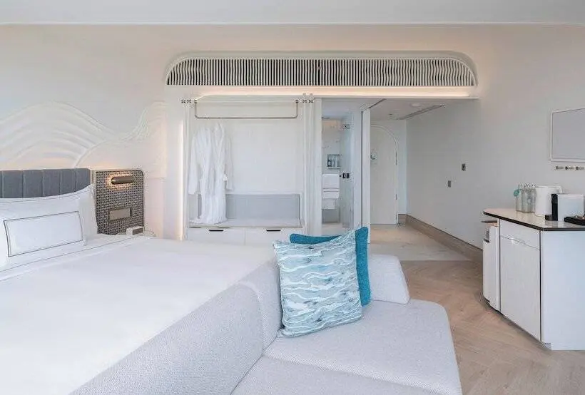 オーシャンビューのプレミアムルーム。, Meliá Pattaya
