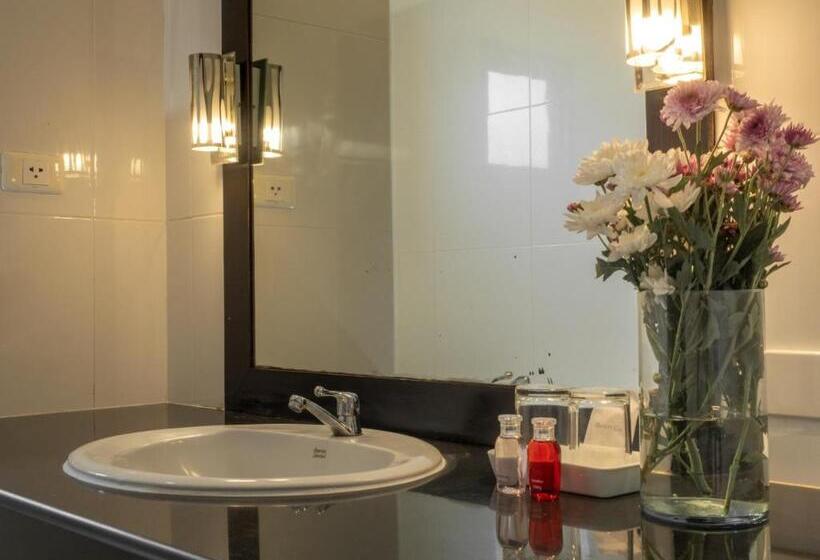 ویلای 1 خوابه, Isara Nai Yang Resort