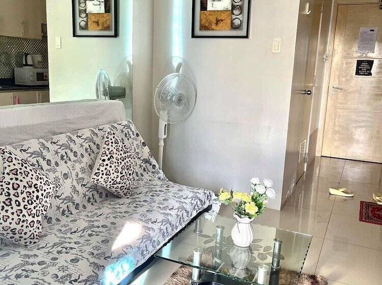 Pokój Standard, Madison Place At Sea Residences Powered By Cocotel