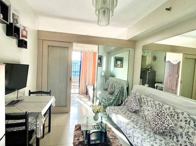スタンダードルーム, Madison Place At Sea Residences Powered By Cocotel