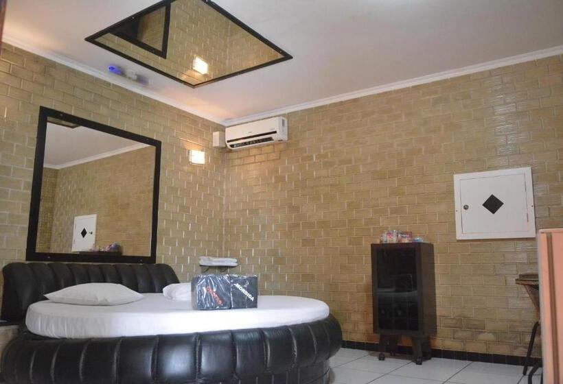 스탠다드 룸, Drops Motel Barretos