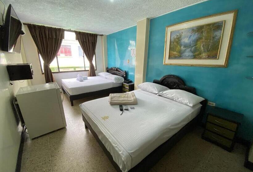 غرفه قياسيه سريرين مزدوجين, Balmoral