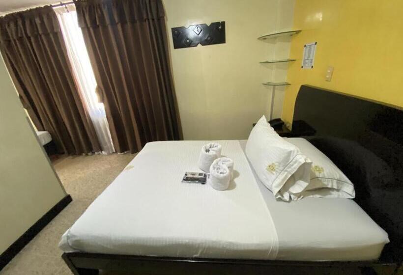 غرفة عائلية, Balmoral