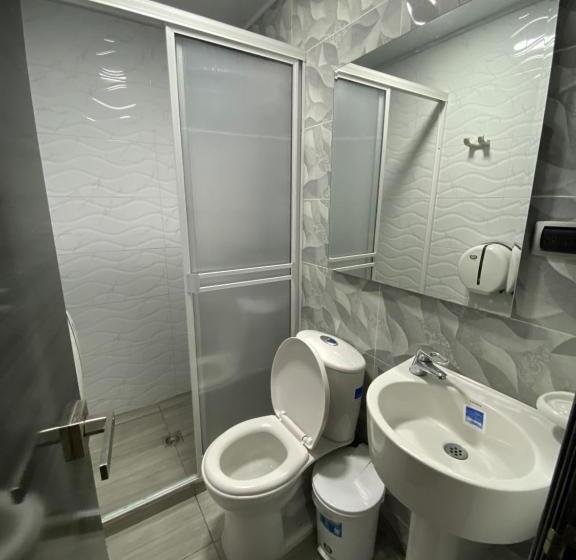 جناح مزود بجاكوزى, Balmoral