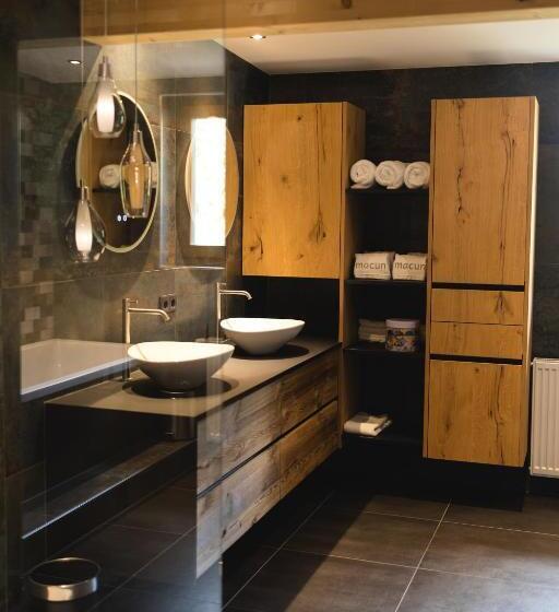 带2个卧室的公寓, Macun