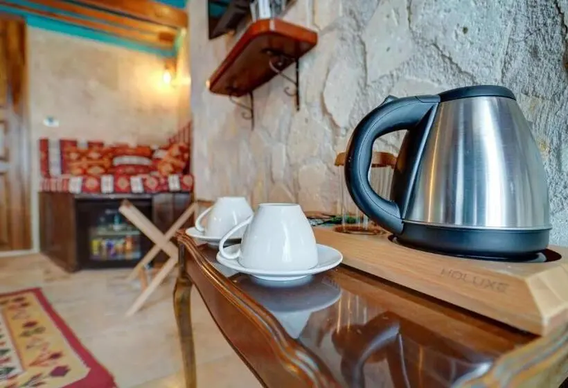 バルコニー付きデラックスルーム, La Vie Cappadocia Cave