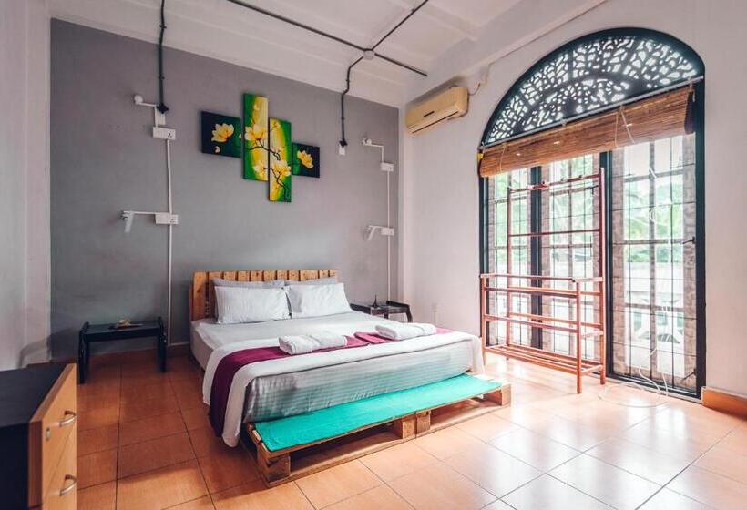 Pokój Standard Wspólna Łazienka, Seconds Hostel   Colombo