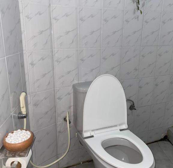 Pokój Jednoosobowy Standard Wspólna Łazienka, Seconds Hostel   Colombo