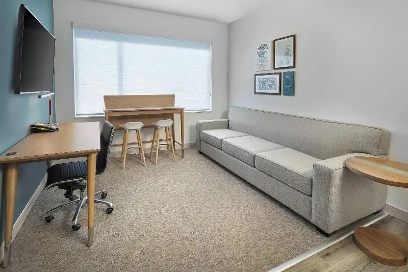 Suite Executive Lit King Size, Element Edmonton West