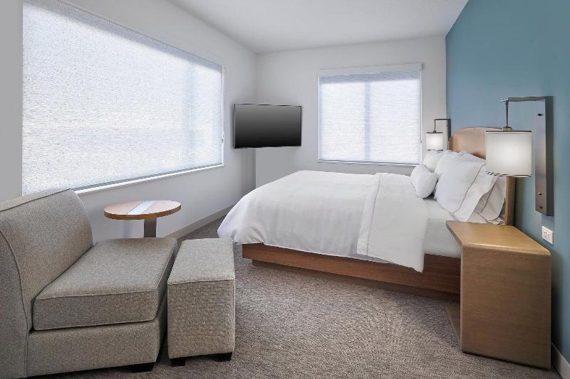 Люкс Executive Кровать Кинг, Element Edmonton West