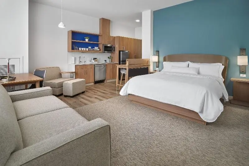 Studio Standard Lit King Size, Element Edmonton West