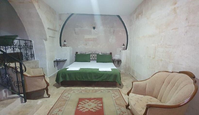 غرفة عائلية, Kufe