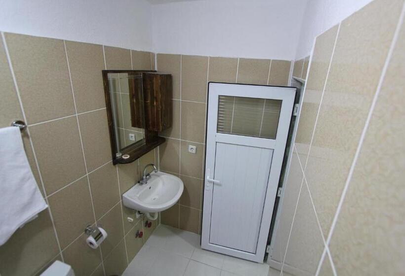 Номер Стандарт, Kufe