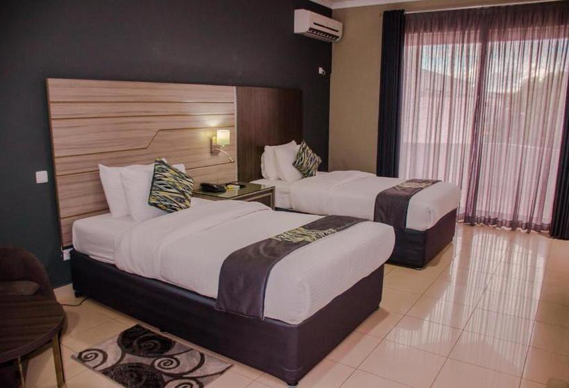 スタンダードルーム, Milenio