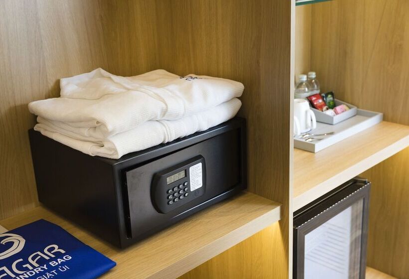 اتاق لوکس با چشمانداز شهر, Nagar Hotel Nha Trang