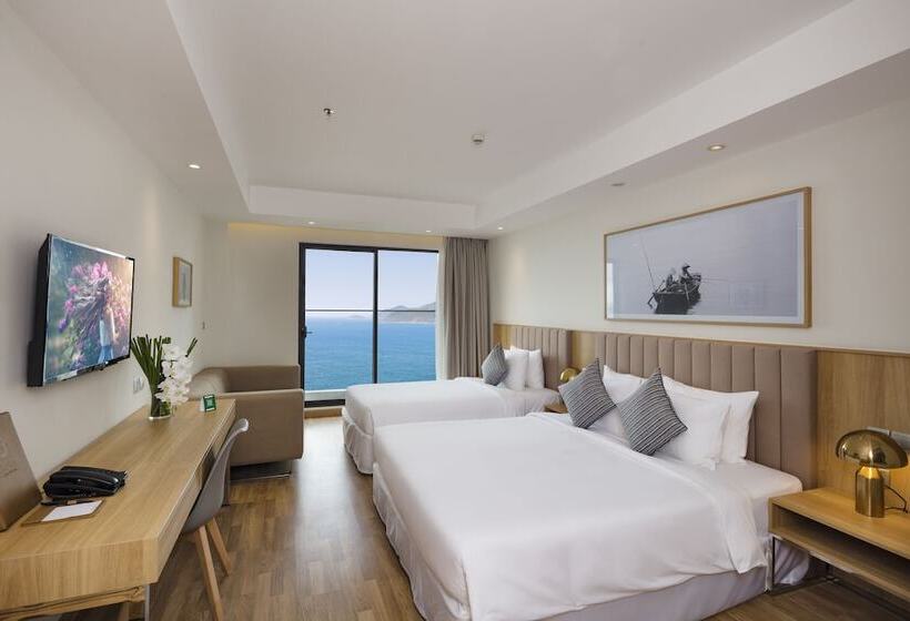 سوییت خانوادگی, Nagar Hotel Nha Trang