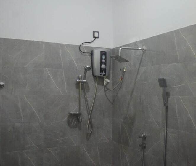 디럭스 트리플 룸, Vimanra Udawalawa