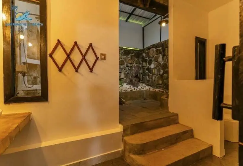 اتاق لوکس با چشم‌انداز دریا, Koh Rong Hill Beach Resort