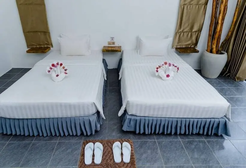 اتاق لوکس با چشم‌انداز باغ, Koh Rong Hill Beach Resort