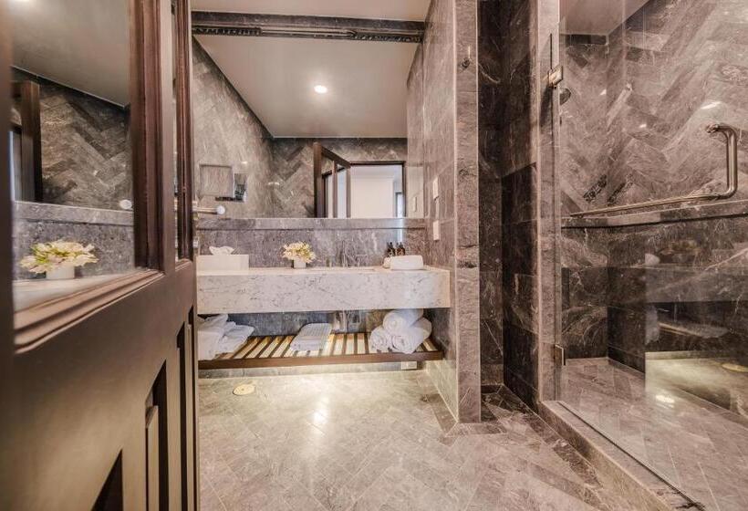 سوئیت با بالکن, Casa Kloster Hotel Boutique