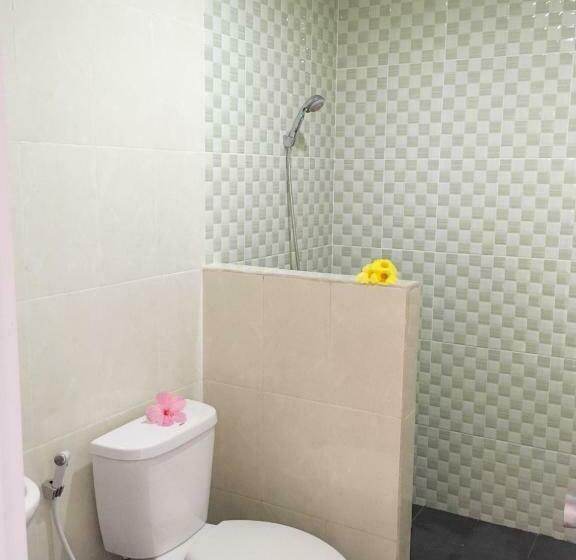 带共用浴室的标准房间, Indekost Bogor