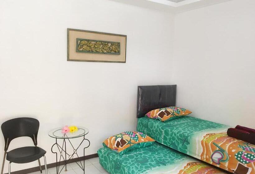 带共用浴室的标准房间, Indekost Bogor