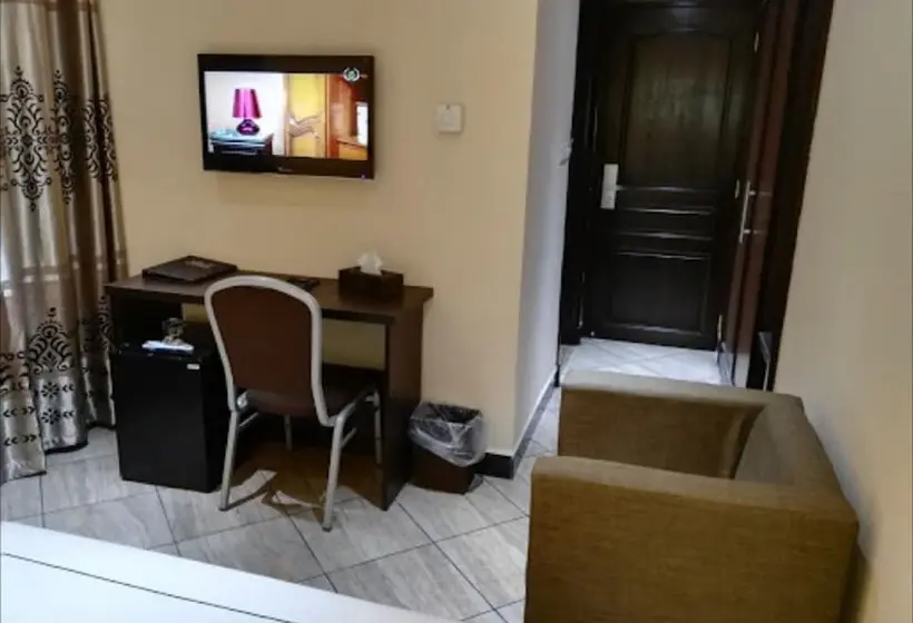 اتاق استاندارد یک نفره, Assala